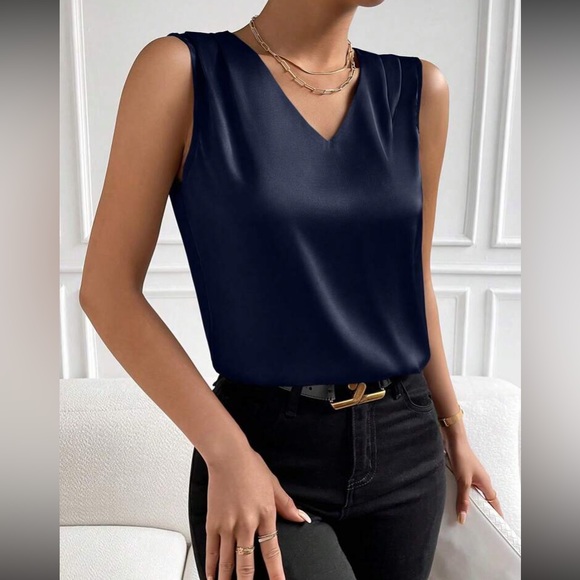 Luxe V neck sleeveless blouse - Picture 1 of 8